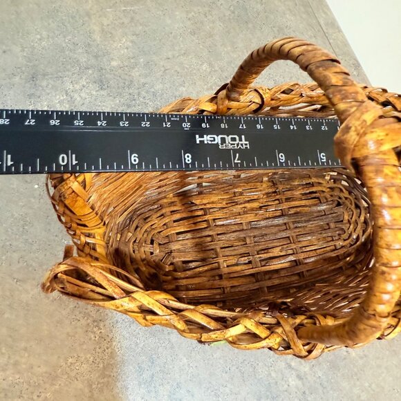 Rustic Wine Bottle Basket Caddy Woven Rattan Metal Grapevine Home Kitchen Decor - Picture 8 of 15